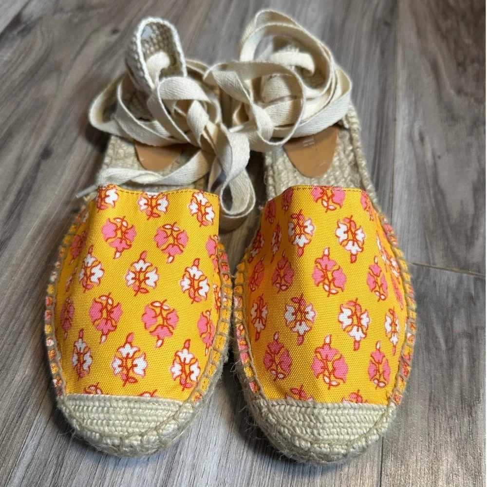 J. Crew Orange Pink Floral Canvas Ankle Wrap Espadrilles Size 7 Jute Rope Flats